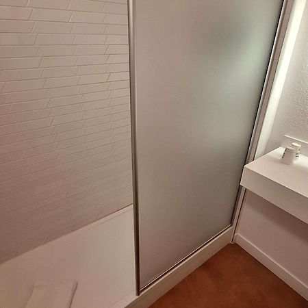 Ibis Styles Toulon Centre Port Otel Dış mekan fotoğraf