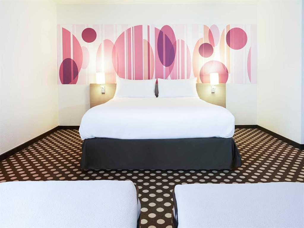 Ibis Styles Toulon Centre Port Otel Dış mekan fotoğraf