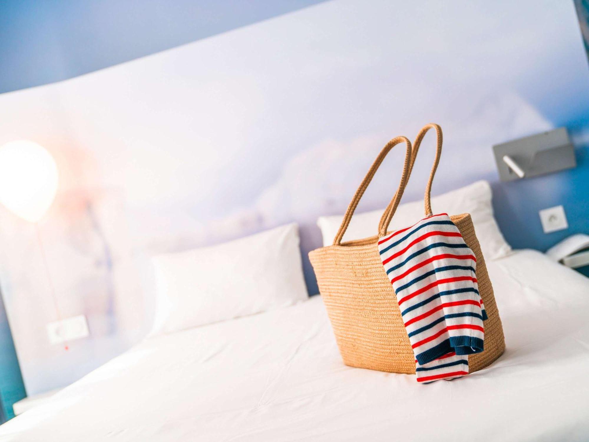 Ibis Styles Toulon Centre Port Otel Dış mekan fotoğraf