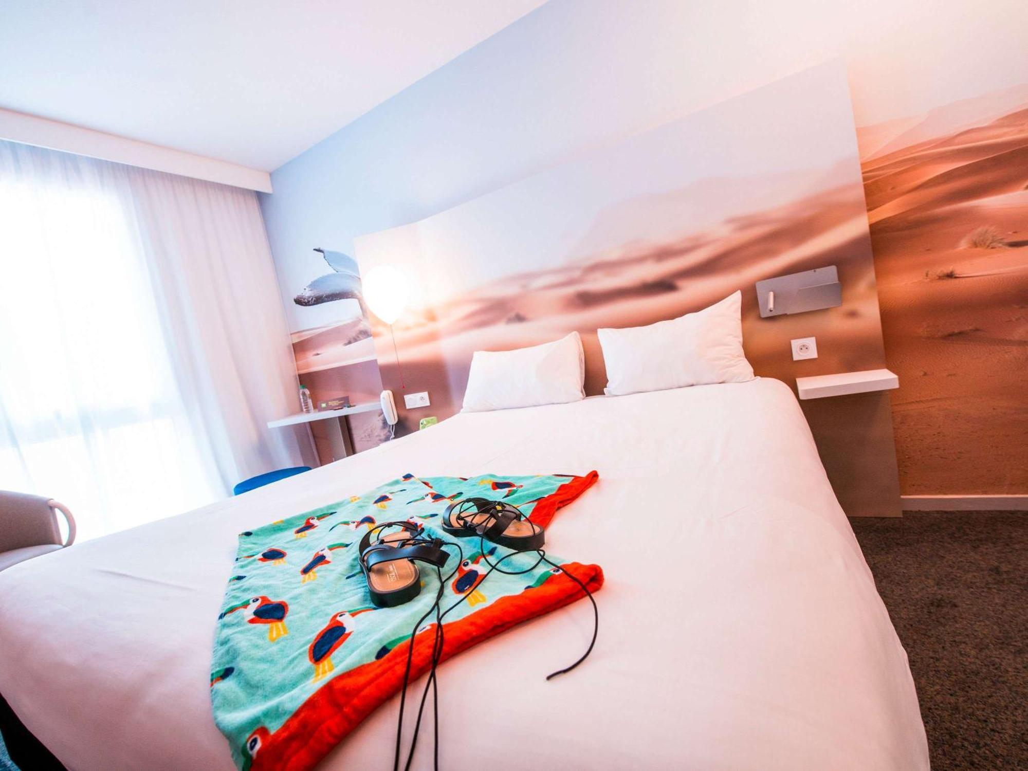 Ibis Styles Toulon Centre Port Otel Dış mekan fotoğraf